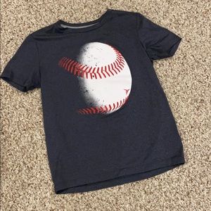 Old Navy Active short sleeve top boys 8